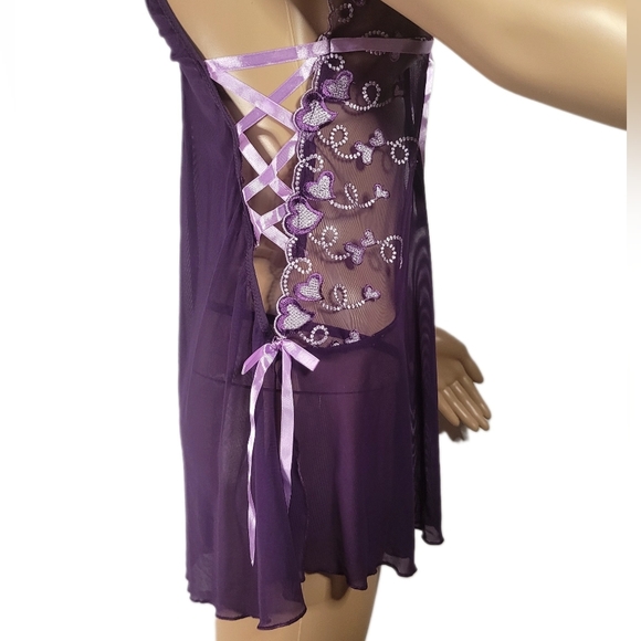 Size Medium purple lingerie Babydoll set Buy 2, get the third one free - Picture 3 of 4